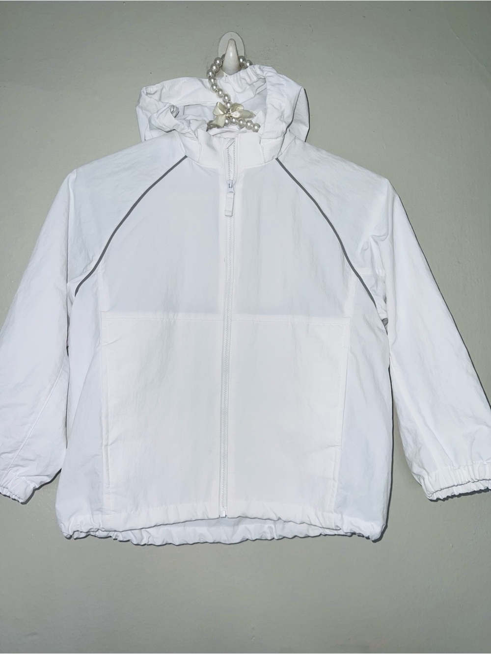 Uniqlo Kids UV Protection Pocketable Parka - Size 5-6
